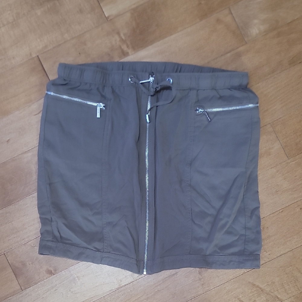 Michael Kors Taupr Skirt with Zipper Details - Size 4